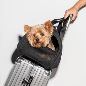 BRAND NEW DOG CARRIER BAG